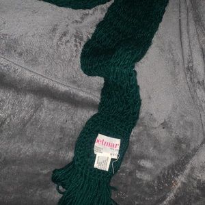 Betmar green scarf